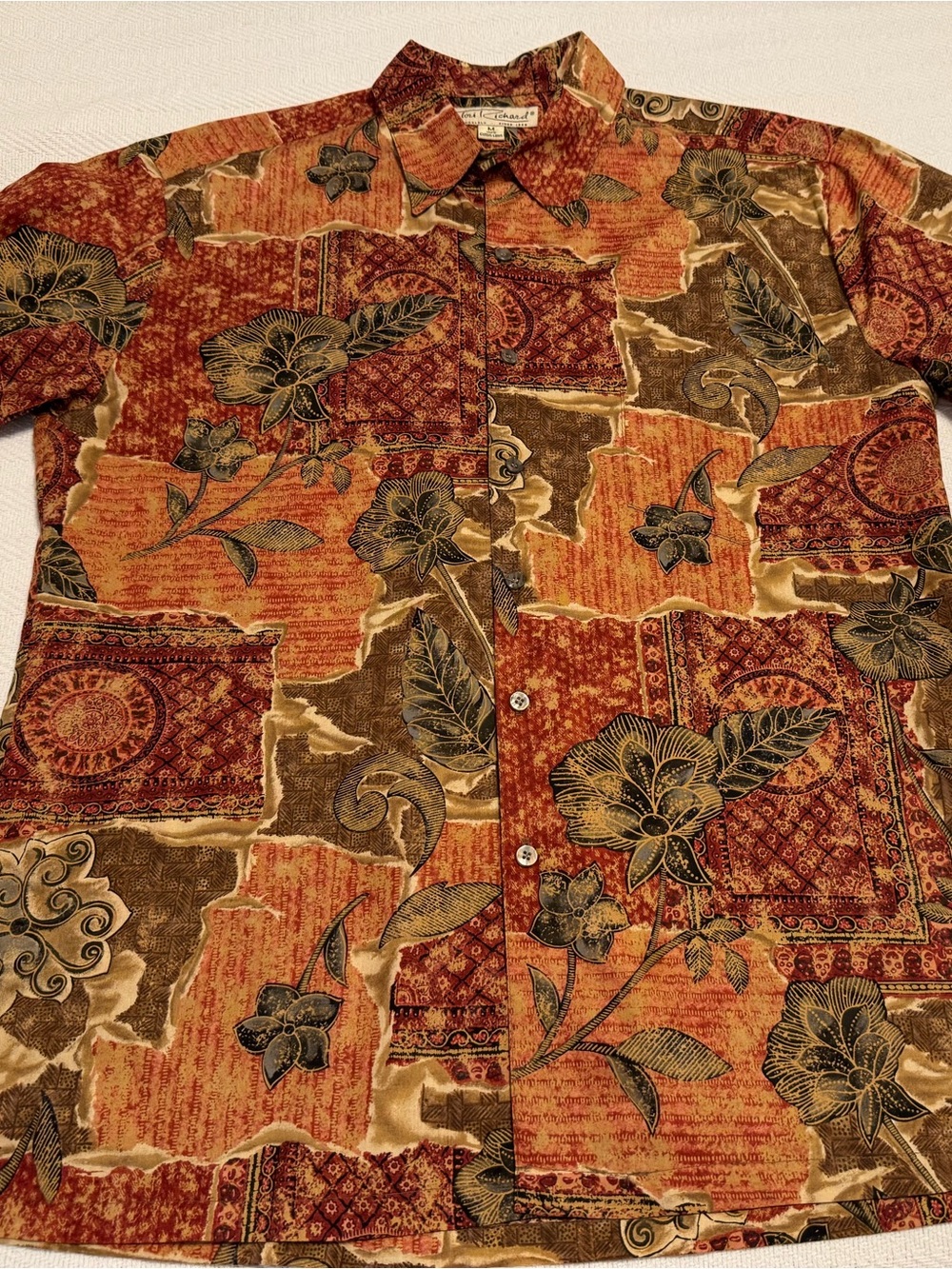 Tori Richard Hawaiian Floral Button-Down